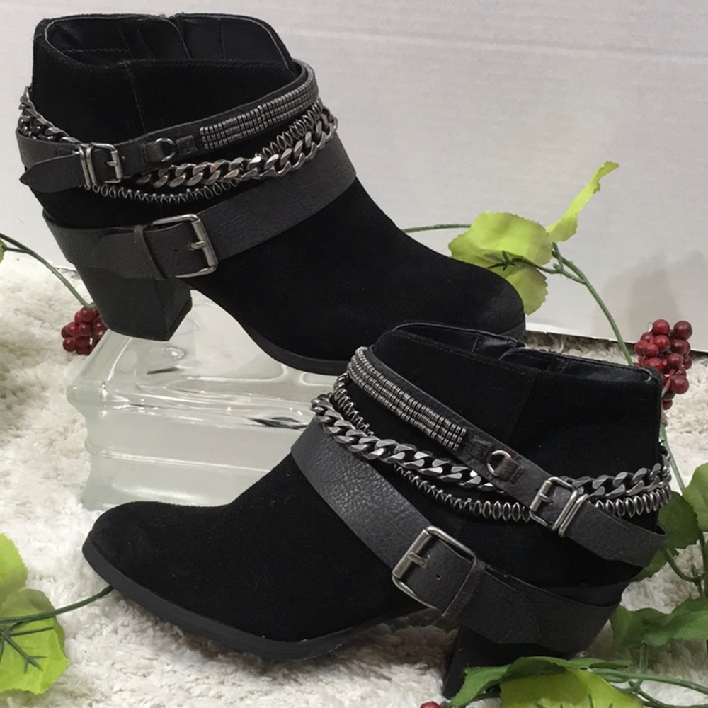 Trouve black suede chains straps moto booties